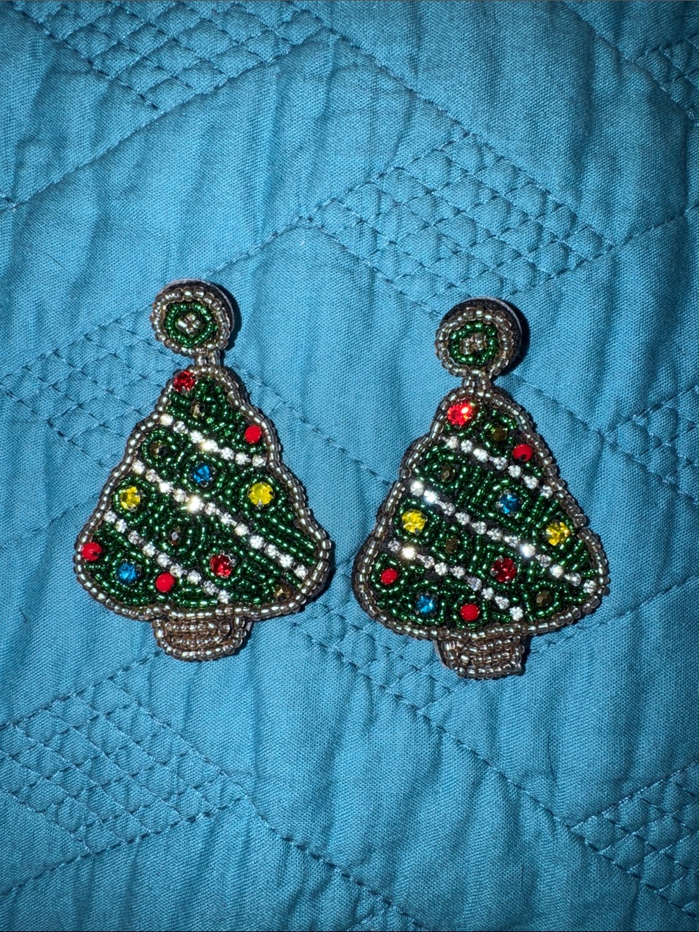 Beaded Christmas Tree Earrings